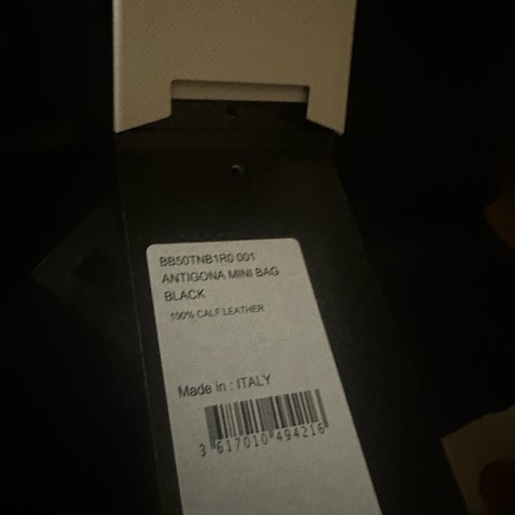$1469  New Givenchy Mini Antigona Bag in Black Leather BB50TNB1R0 001 - Picture 10 of 16